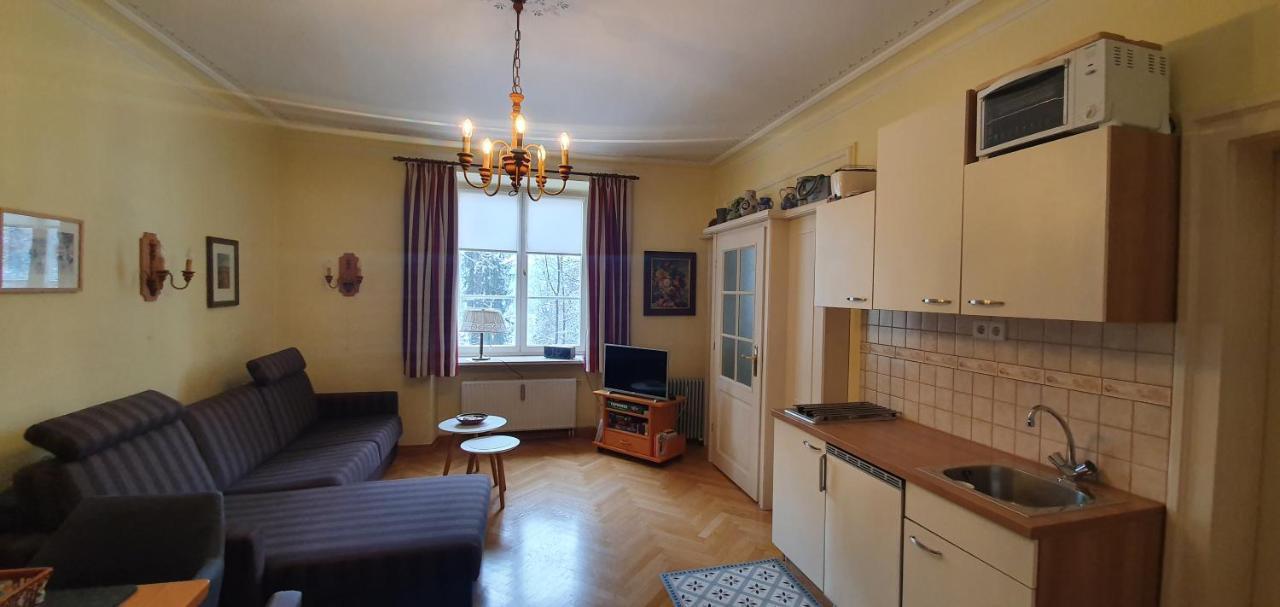 Ferienappartement Koenigliche Villa เบิร์ชเทสกาเดน ภายนอก รูปภาพ